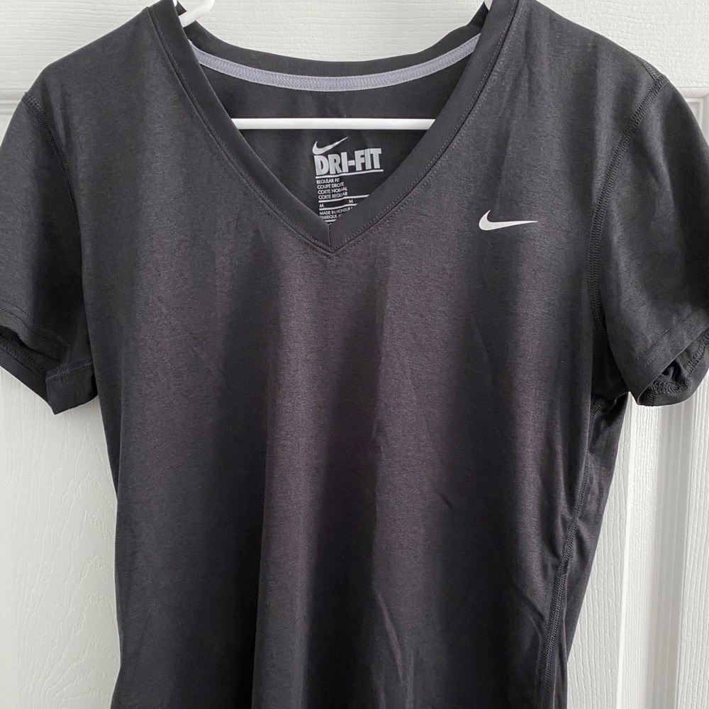 nike vneck dri fit tee